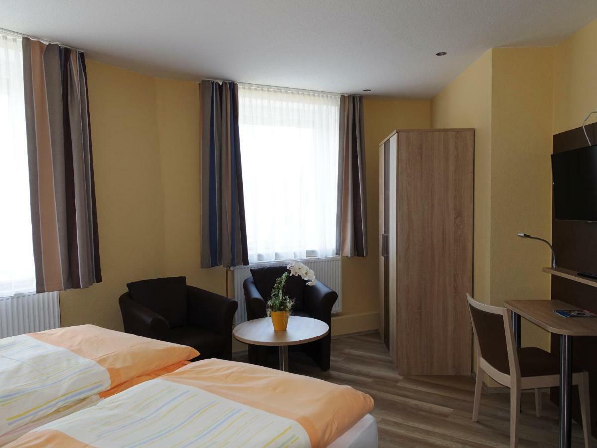 Wolthusen Apartment เอมเดน ภายนอก รูปภาพ