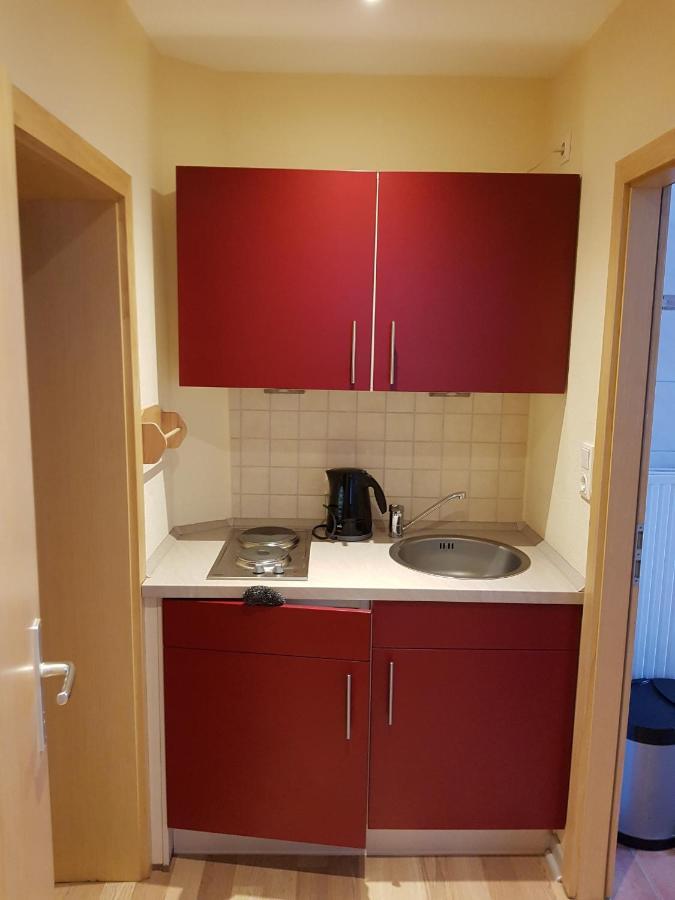 Wolthusen Apartment เอมเดน ภายนอก รูปภาพ