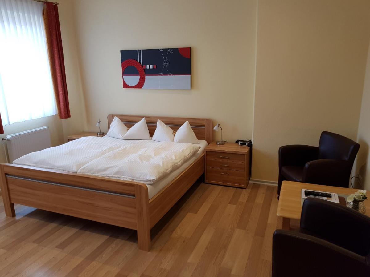 Wolthusen Apartment เอมเดน ภายนอก รูปภาพ